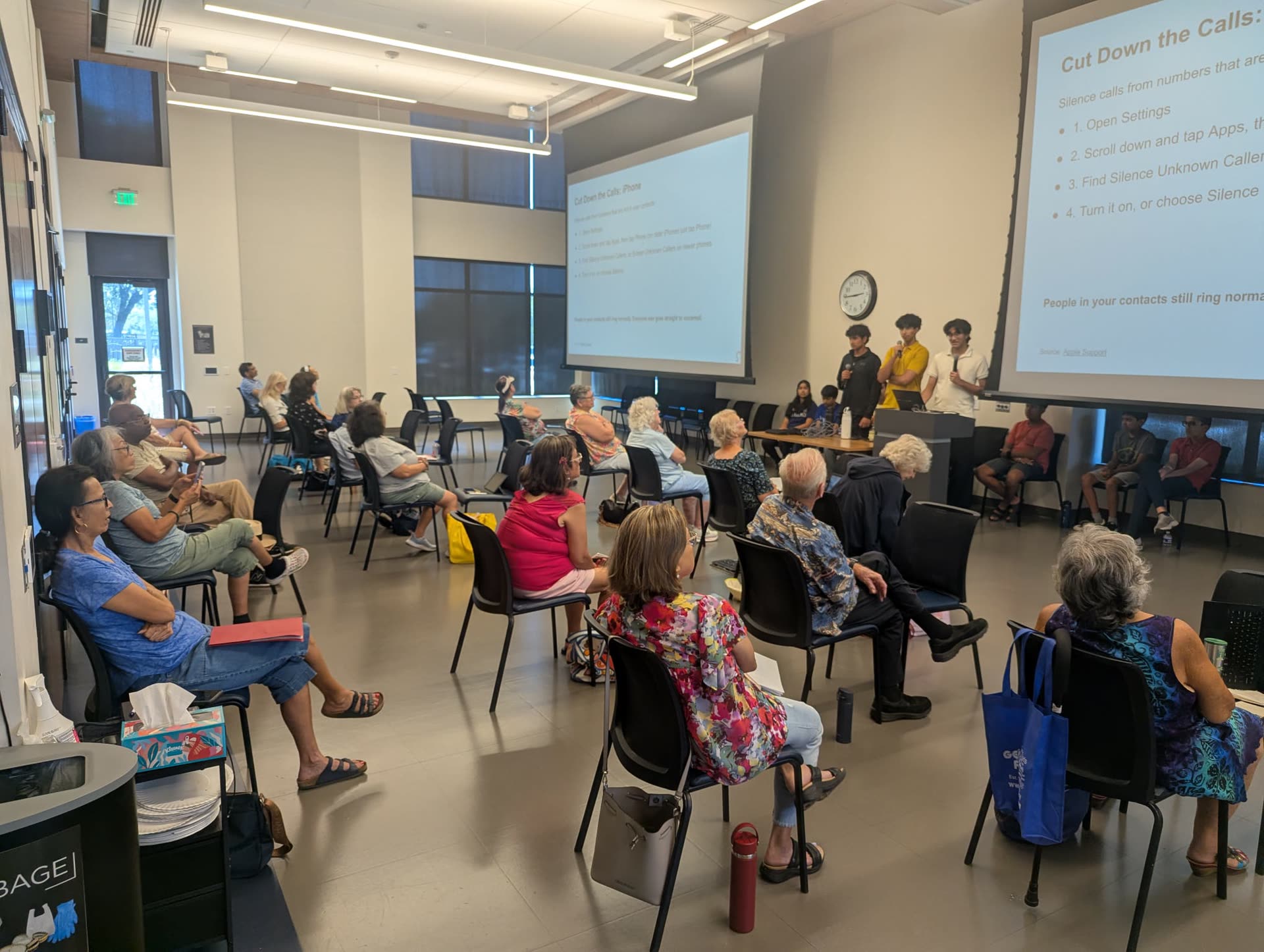 Leading a Tech4Silvers workshop